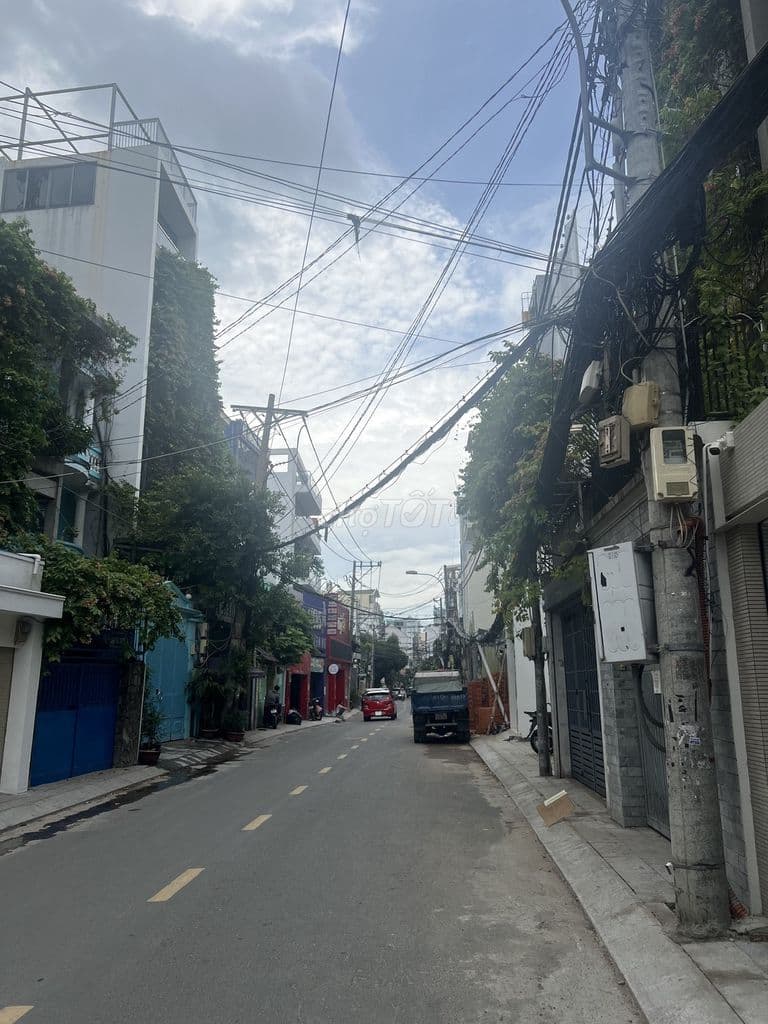 Chủ ngộp cần Bán nhà mặt tiền tại Nguyễn Cửu Vân, 29,8 tỷ, 110m2 - Ảnh 2