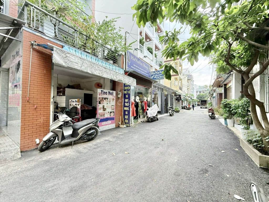 Cặp Siêu Phẩm 4 tầng Ô Thang Máy Mặt Tiền Nhánh Trung Mỹ Tây 13A - Ảnh 3