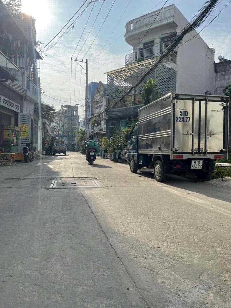 ✅ Chính chủ mặt tiền đường 4x20m 2 lầu Q12 - Ảnh 2