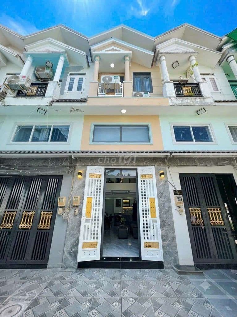 NHÀ ĐẸP - 1 lửng già, 1 LẦU- FULL NỘI THẤT
