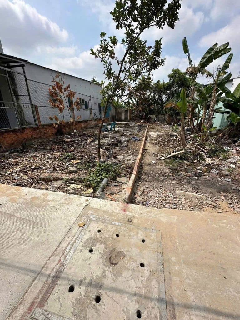 Lô đất Thổ 5.5x23m – Thị Trấn Hóc Môn, gần Lý Thường Kiệt – Giá 3.5 tỷ - Ảnh 3
