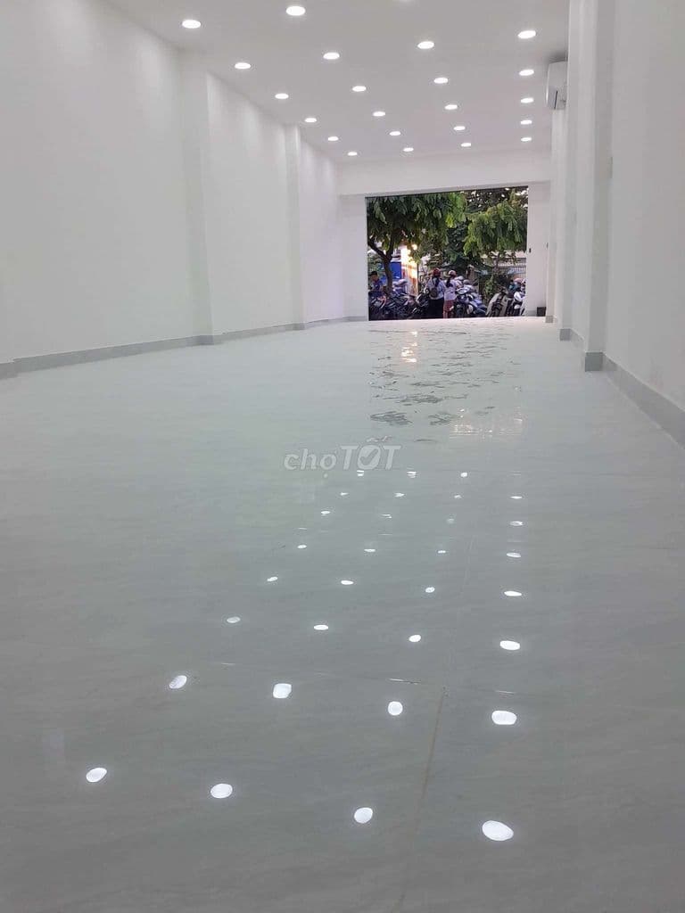 Bán nhà Mặt tiền đường Nguyễn Ảnh Thủ,P.Trung Mỹ Tây, vị trí đắc địa - Ảnh 3