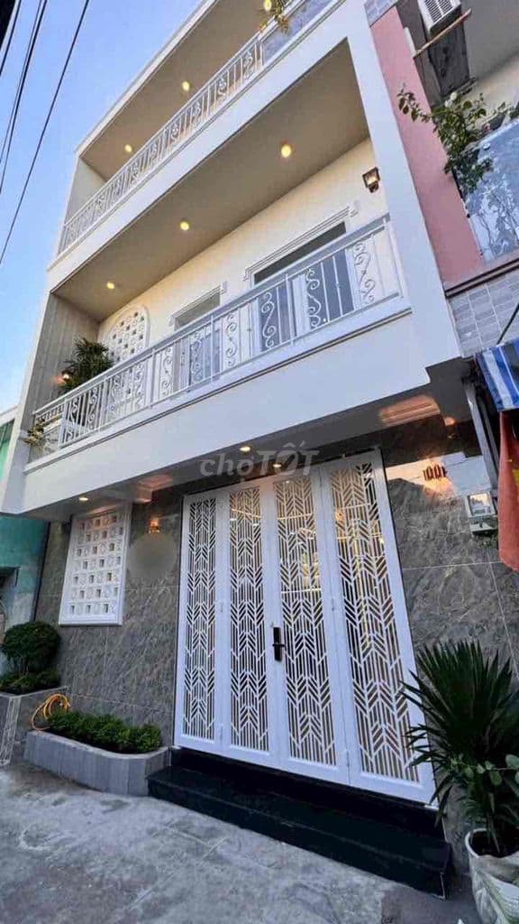BÁN NHÀ MỚI ĐƯỜNG HUỲNH TẤN PHÁT- P PHÚ THUẬN- QUẬN 7