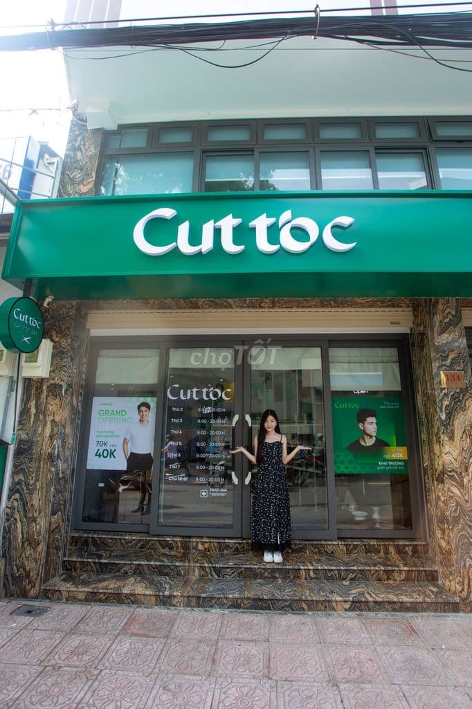 Sang nhượng tiệm cắt tóc salon nam nữ – setup sẵn, vào kinh doanh ngay