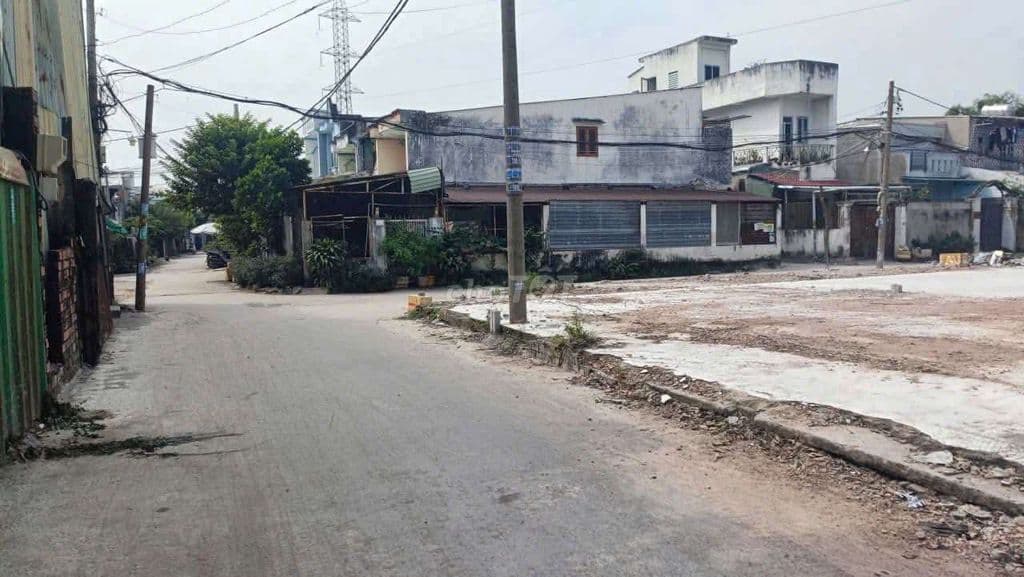 đất thổ cư bà điểm Kênh T2 gần chợ cây me - Ảnh 2