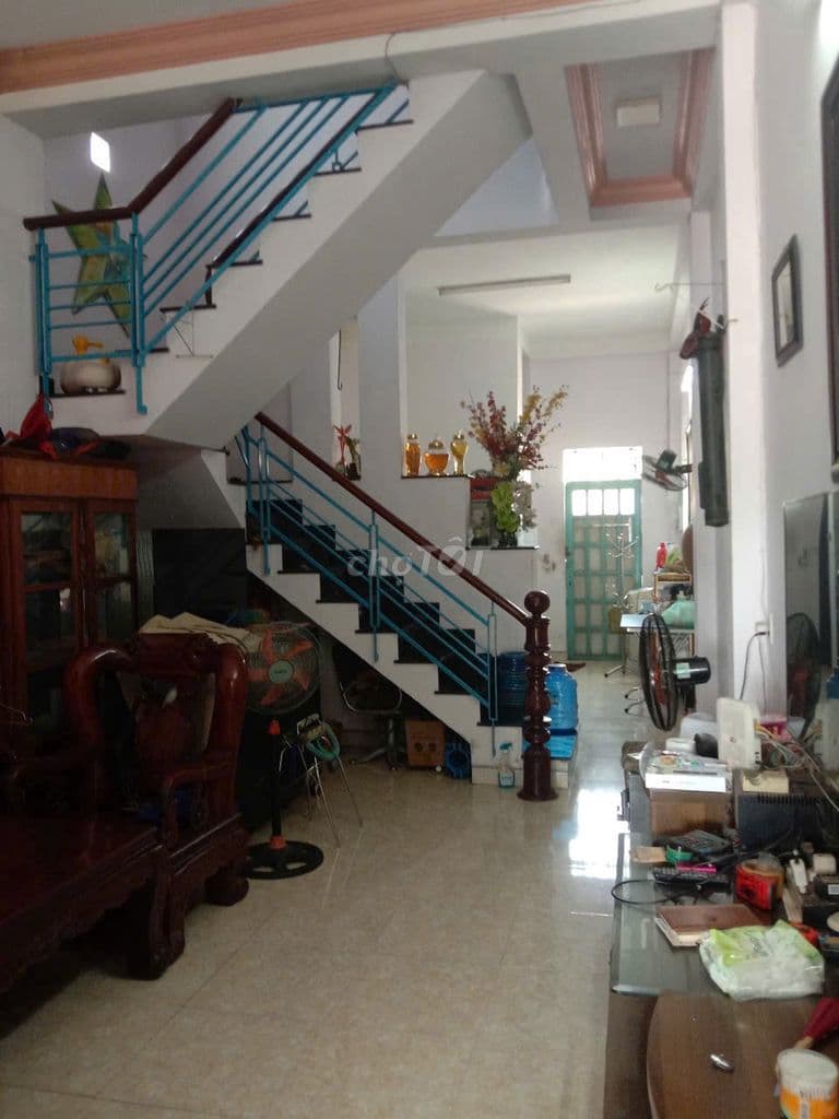 Bán nhà MTKD đường CN11, giá 8,3 tỷ