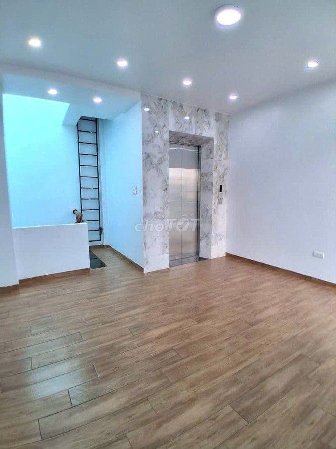 GĐ bán nhà chợ Khâm Thiên, 38m 6T thang máy, nhà đẳng cấp, 100m ra hồ - Ảnh 3