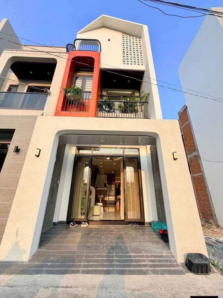 Cần Thanh Lý Nhà 1 trệt 1 lầu _Giá 1tỷ618_ Đường Đoàn Nguyễn Tuấn