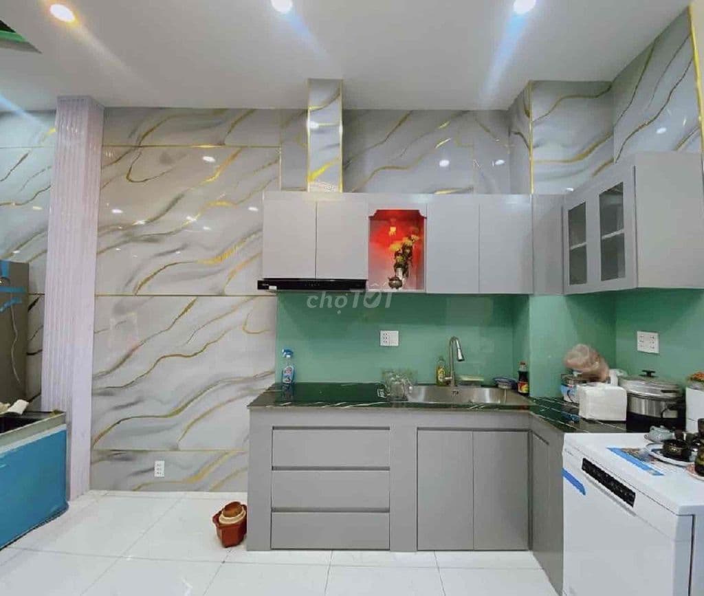 B.án nhà Q6 thích hợp kinh doanh buôn bán- 3 tầng s.thuong- hẻm xe hoi - Ảnh 2