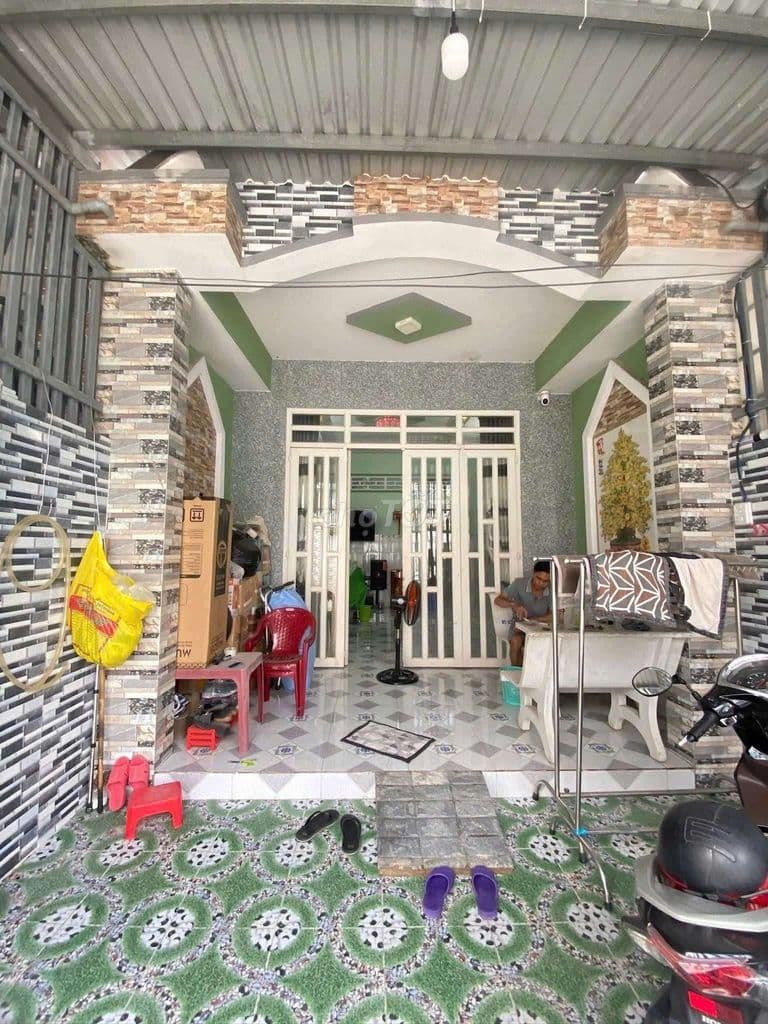 bán nhà Bình Tân để về nhà quận 8 ở