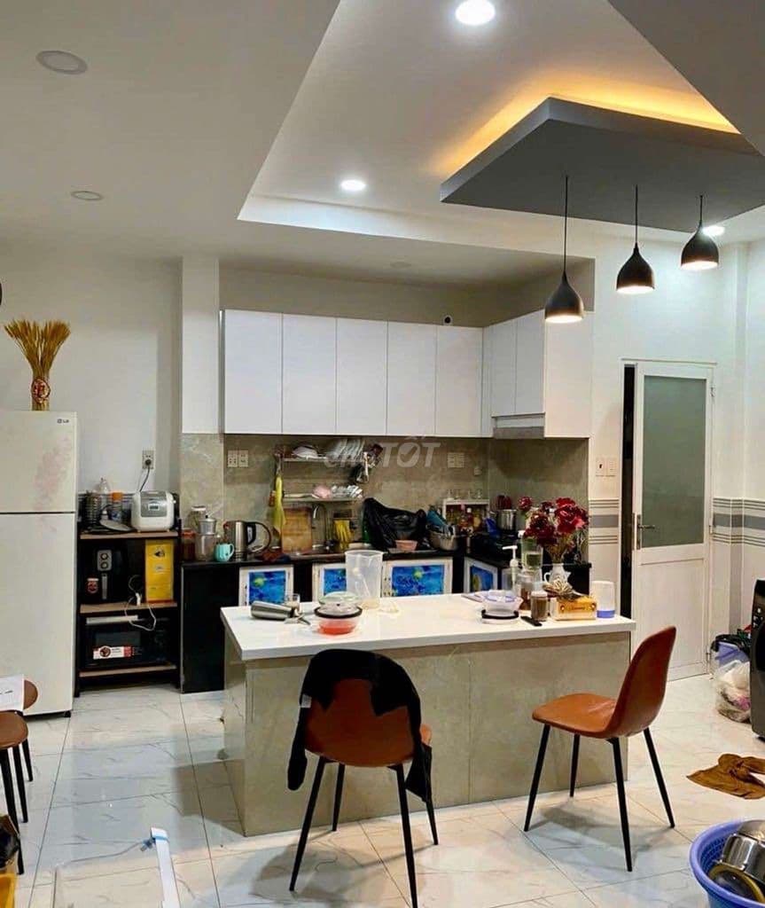 4.45 tỷ hẻm 477 Âu Cơ DTCN 51m2 2 tầng không LG, nhà đẹp ở ngay