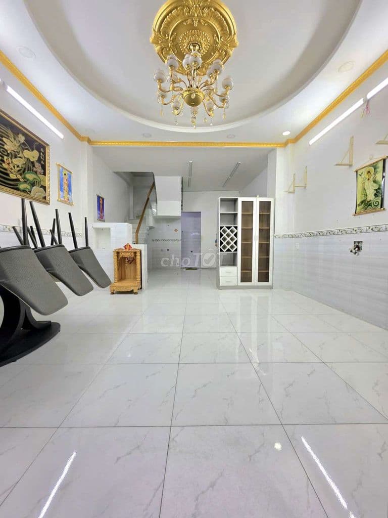 Nhà Phố 2 Lầu ST Hẻm 1806 HTP - Ảnh 2