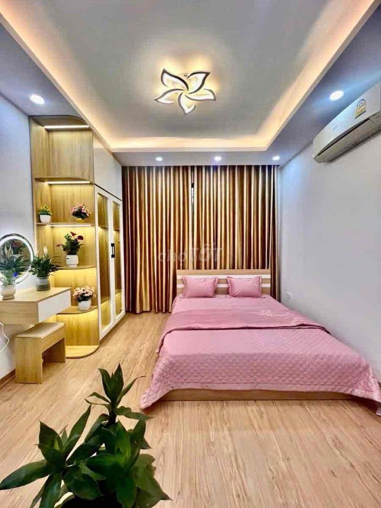 Bán nhà Trần Khát Chân - cách phố 10m ngõ thông , diện tích rộng - Ảnh 3