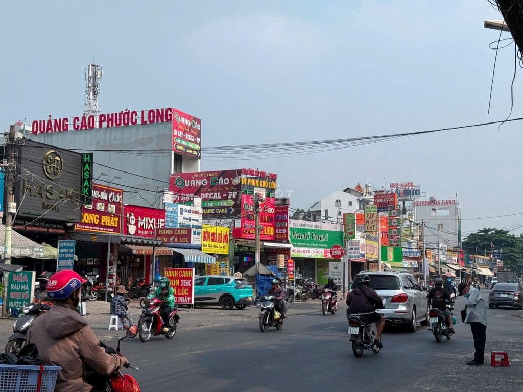 Nhà Đỗ Xuân Hợp DT 5,5mx30m thổ cư,có dòng tiền cho thuê, giá 10,x tỷ - Ảnh 3