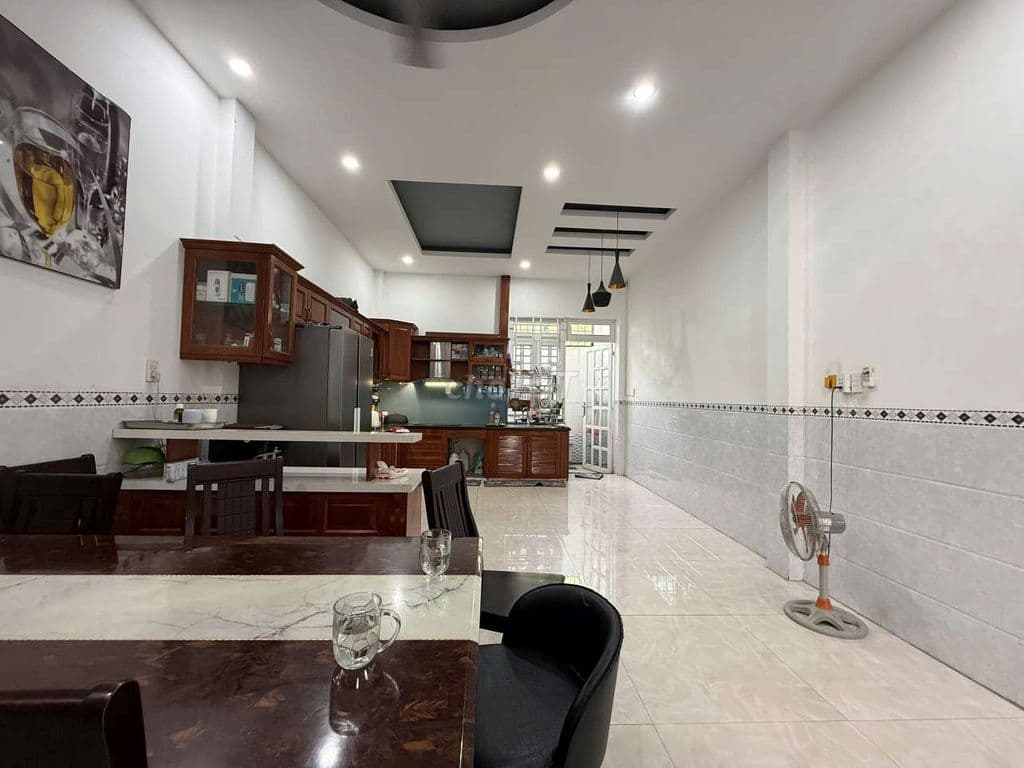 NGỘP BÁN GẤP NHÀ ĐẸP 3 TẦNG HXH - CẠNH VẠN PHÚC - 104M - NHỈNH 7 TỶ