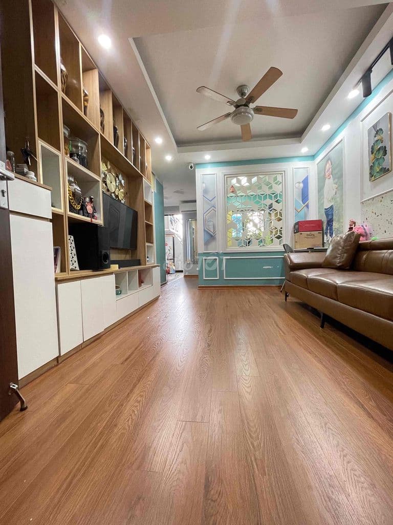 Chính chủ cần bán căn hộ 66m2 Toà hh3 linh đàm chỉ 2.6 tỷ