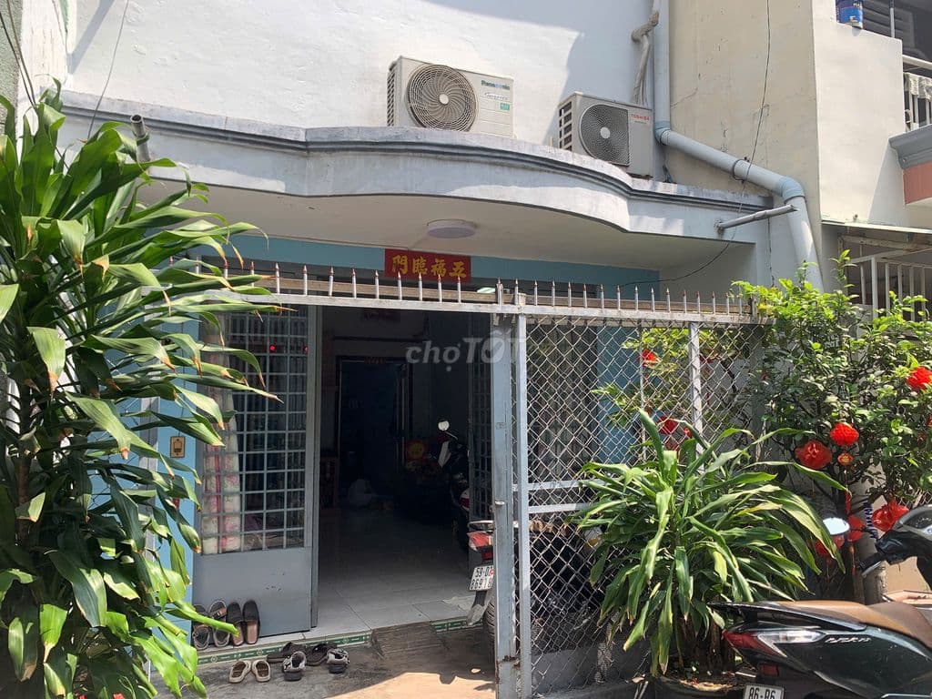 KHU DÂN CƯ AN NINH CƯ XÁ PHÚ LÂM A, NHÀ CẤP 4 4X16 (81,3M2 DT SÀN)