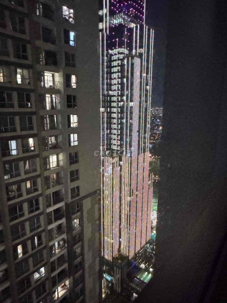 bán 2PN - 82m2 -Landmark 4, Layout vuông, giá : 8.8tỷ/bao phí - Ảnh 2