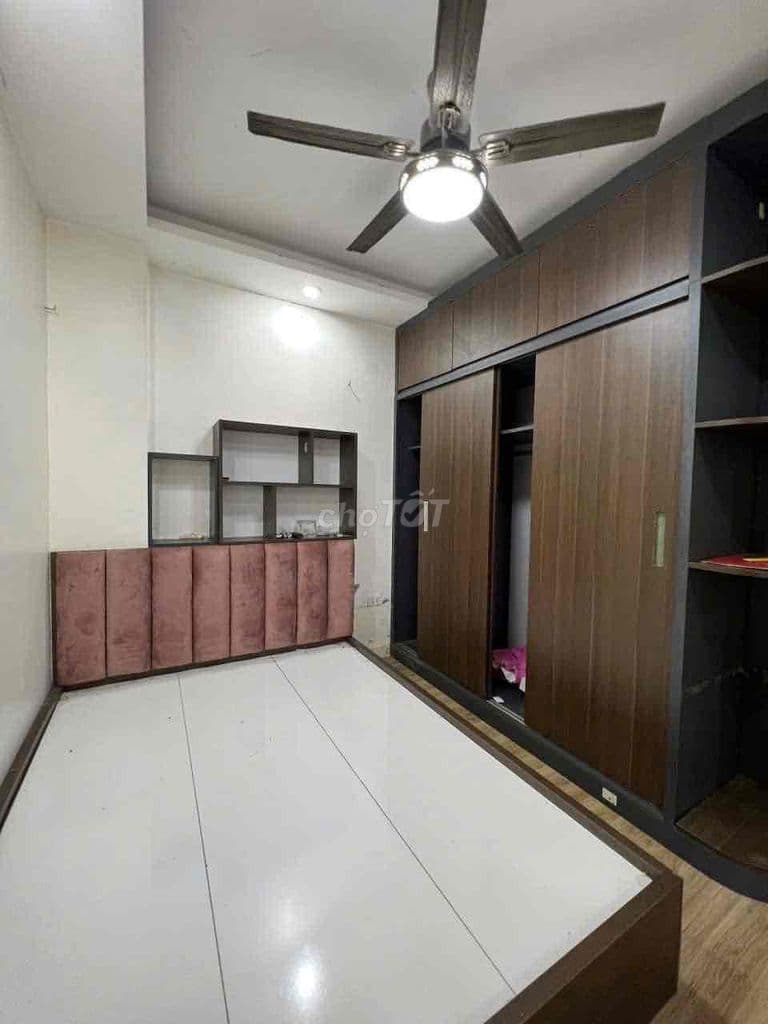 Bán CC Mini Trích Sài Tây Hồ, Tầng Trung View Thoáng. Cạnh Hồ - Ảnh 2