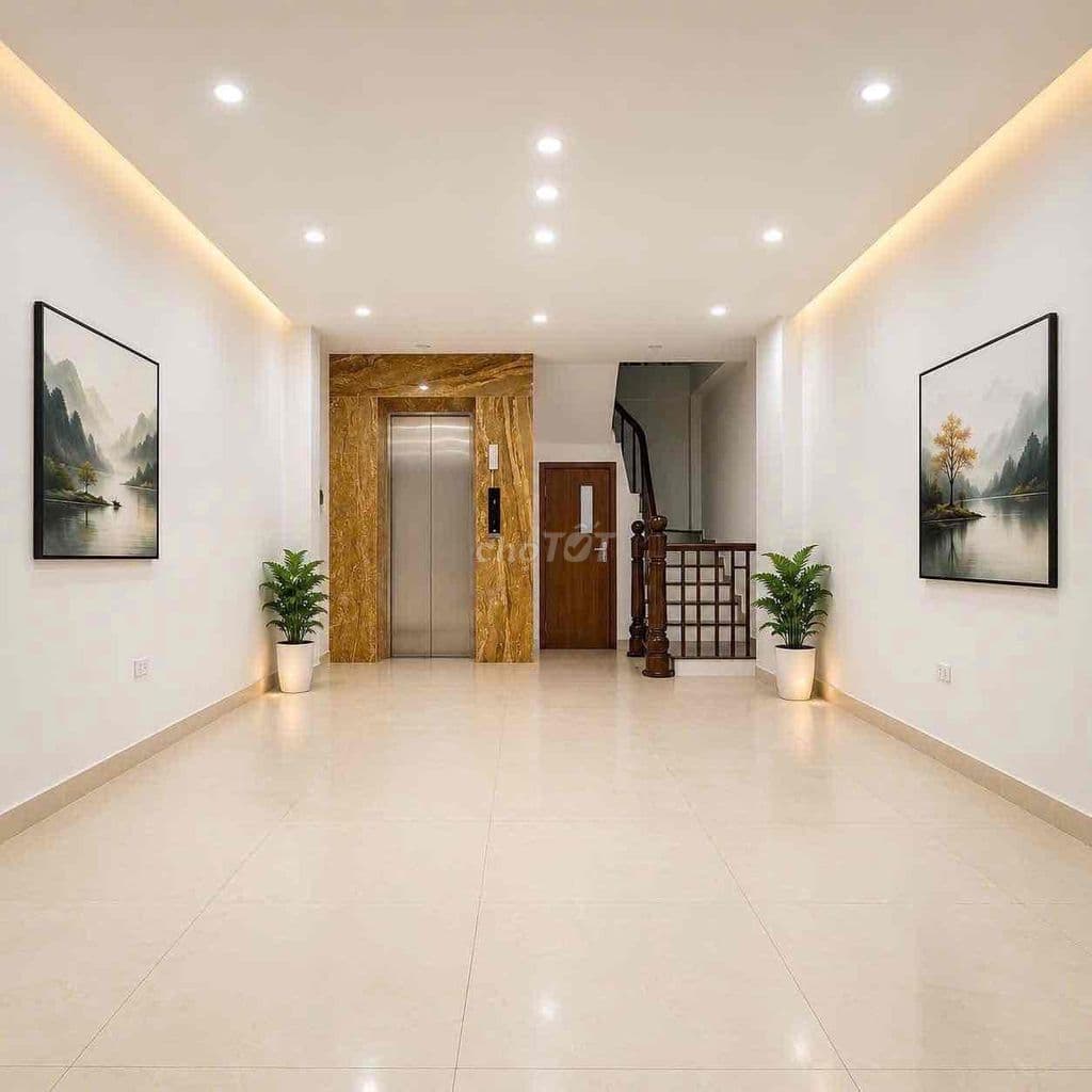 Nhà Xuân Thuỷ, Thang Máy, Thoáng Trước Sau, Ôtô 20m, Ngõ Thông, Đủ Đồ - Ảnh 2
