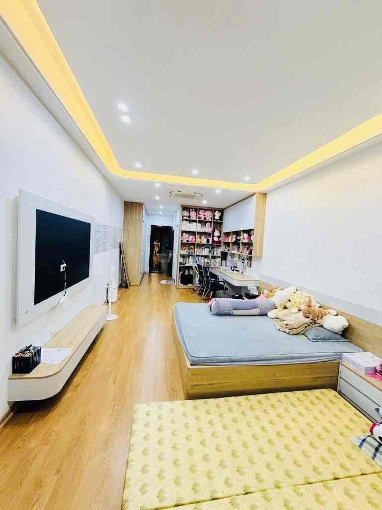 BÁN NHÀ P.VÕ THỊ SÁU Q.HBT -NHÀ ĐẸP DÂN XÂY-GẦN Ô TÔ-35m2-5 tầng-10.x - Ảnh 2