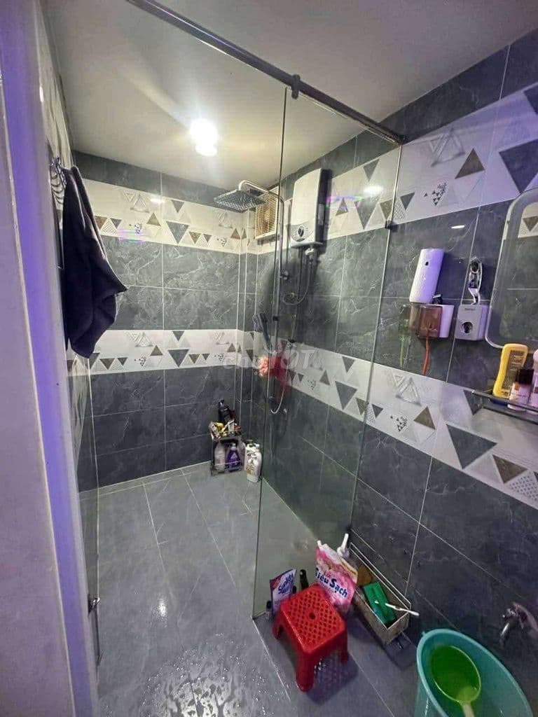 3,5 x 9 một trệt một lầu hai phòng ngủ nội thất đầy đủ - Ảnh 2