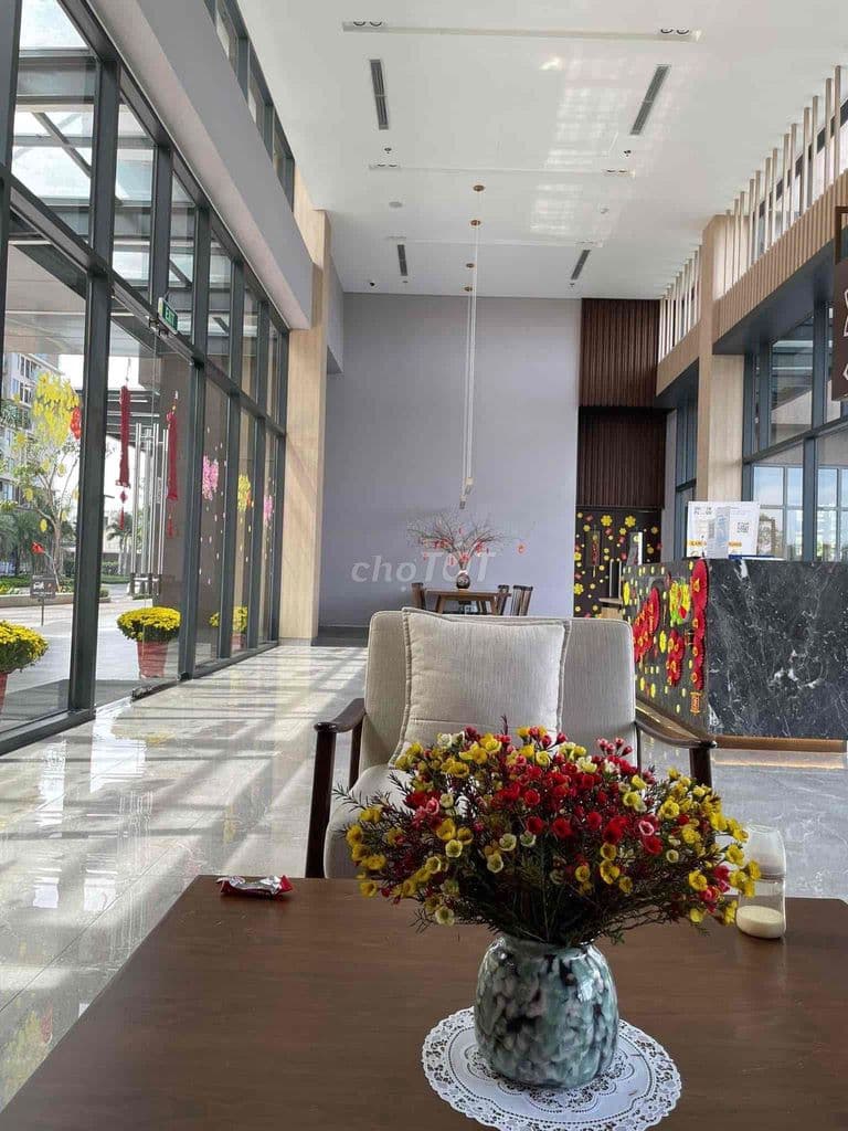 Căn góc 83m2 Block mới