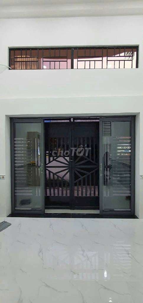 Nhà Lương Văn Cang 4x8, Trệt + lửng + lầu