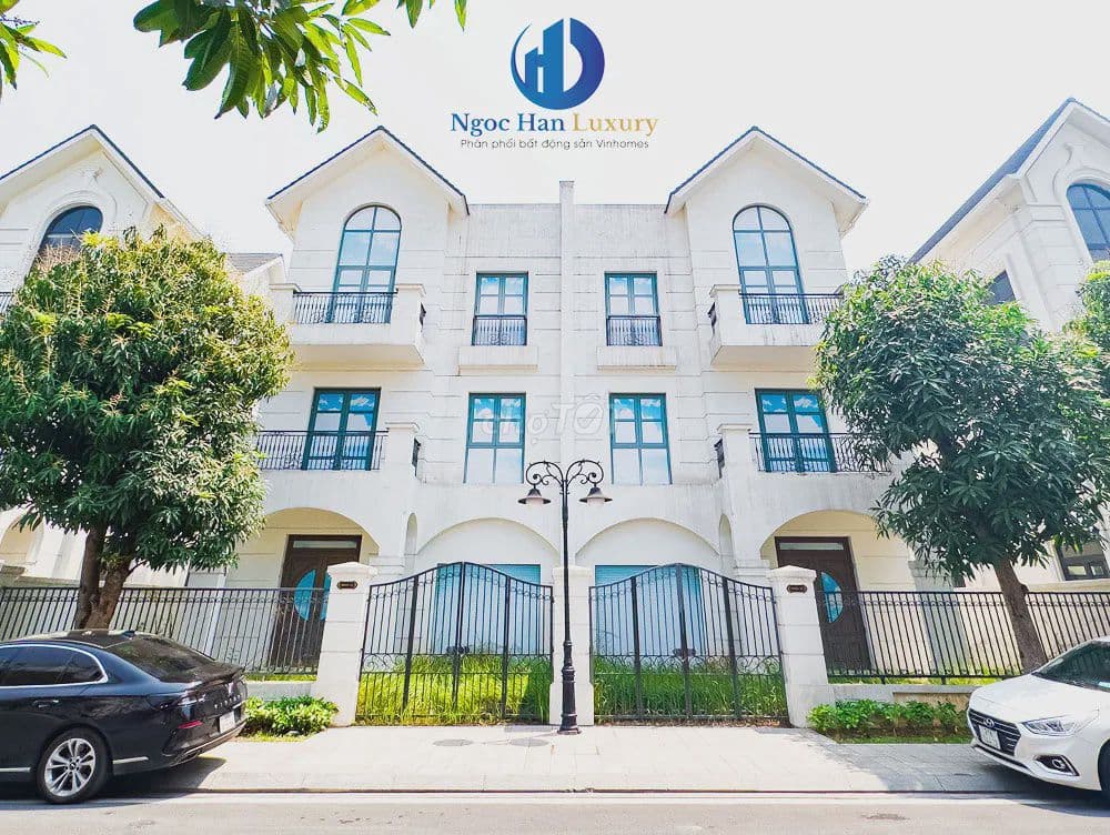 24,5 tỷ. Bán nhanh căn Biệt thự San Hô 06 - Vinhomes Gia Lâm