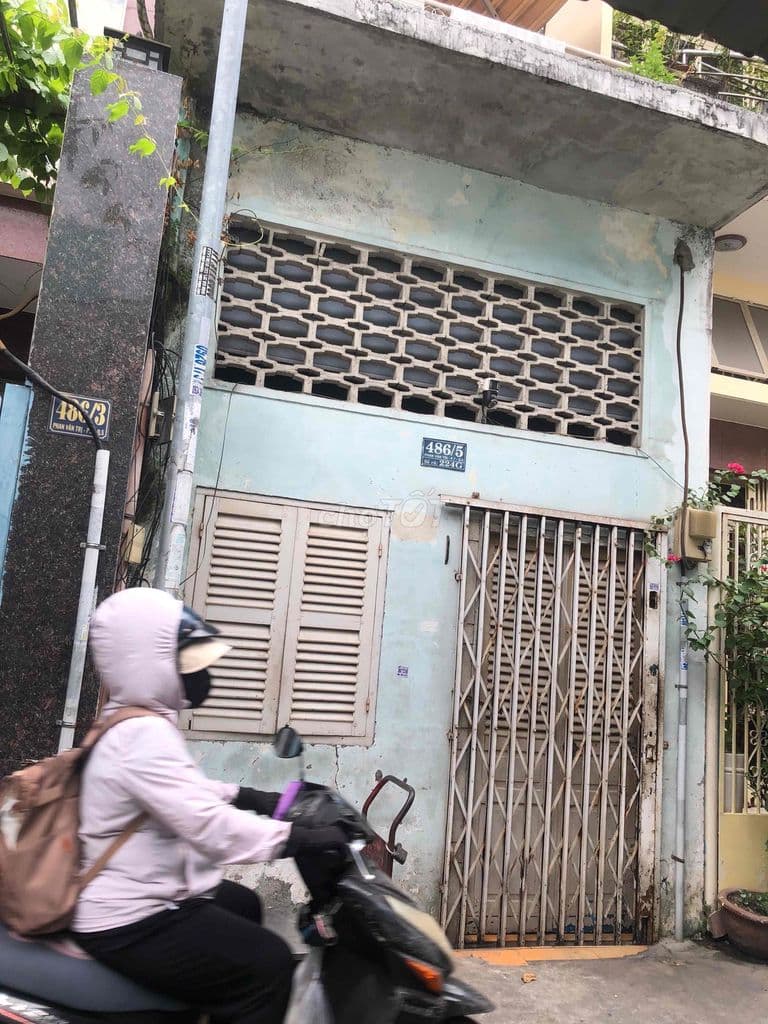 nhà hẻm rộng