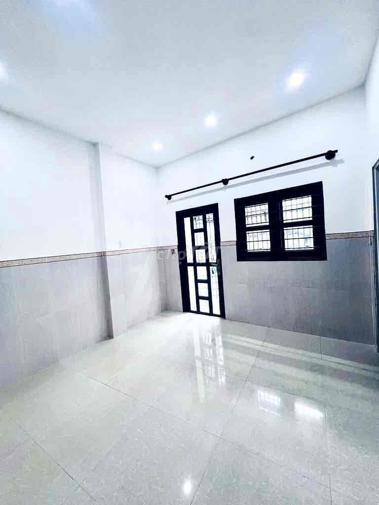 Nhà 2 tầng mặt tiền Tân Bình giá 4 tỷ - Ảnh 3