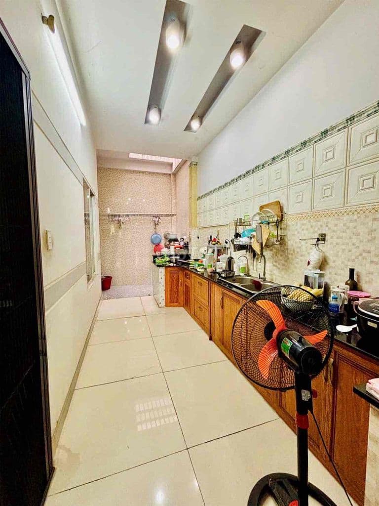 Bán 2 Nhà Hóc Môn - 174M2 (10 x17.4) - 2Tầng - HXT - Chỉ6,68 Tỷ. - Ảnh 3