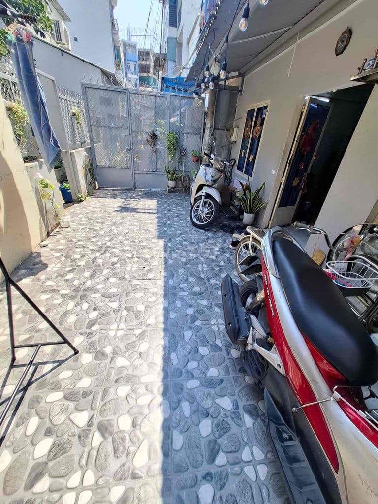 Bán Nhà 66m2 Nhỉnh 5 Tỷ SHR Không QH, P4 Q8 - Ảnh 2