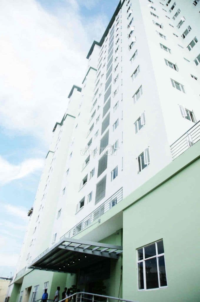 BÁN CHUNG CƯ NHẤT LANG 3 LẦU CÓ THÁNG MÁY 👉 2Tỷ 100 BỚT LỘC