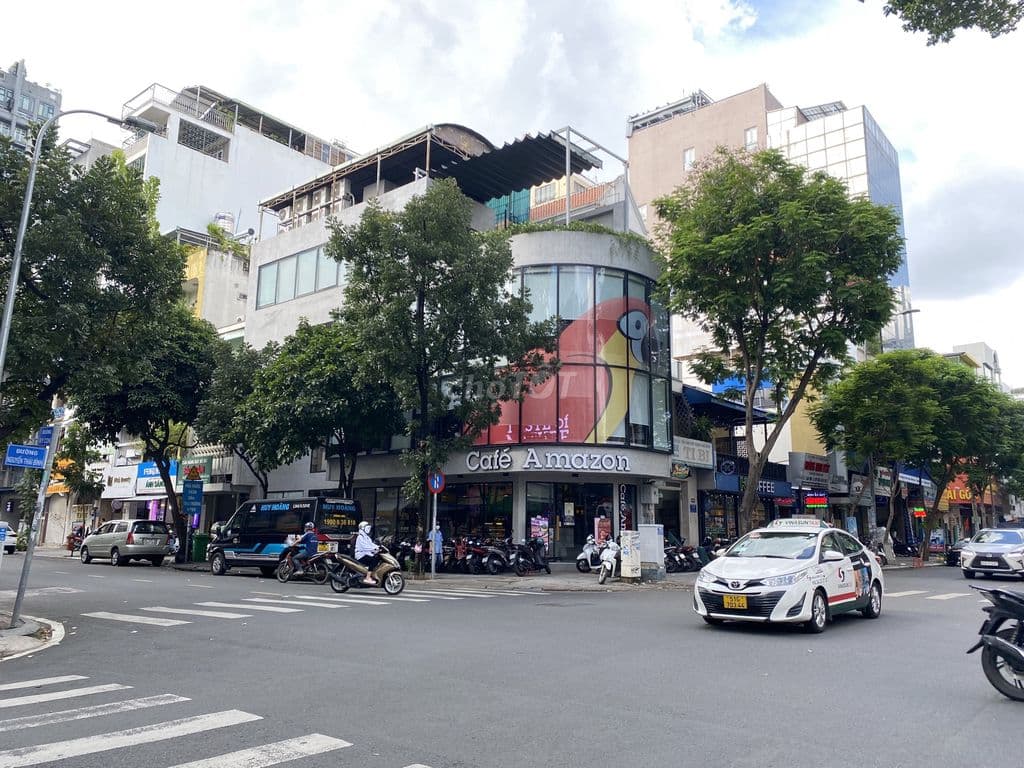 Bán nhà mặt tiền Bạch Đằng Tân Bình 6x14m, 3 tầng HĐT 40tr/th 21,8 tỷ