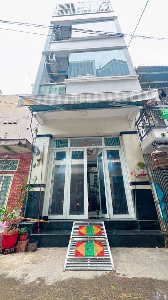 NHÀ ĐẸP HẺM 258 BÔNG SAO,SÁT MẶT TIỀN ĐƯỜNG,GẦN CÔNG VIÊN, DÂN TRÍ CAO