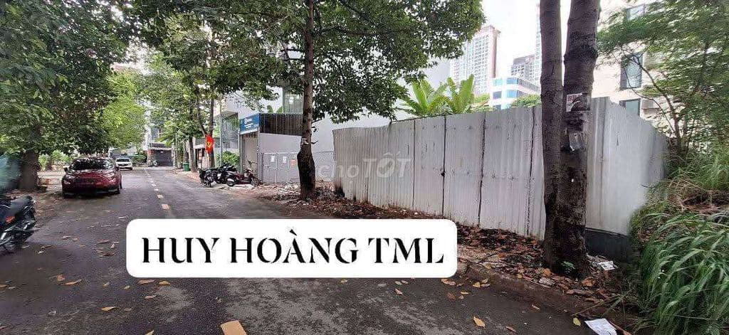 Xem đất thực tế, giao dịch chính chủ lô đất Huy Hoàng Thạnh Mỹ Lợi Q2
