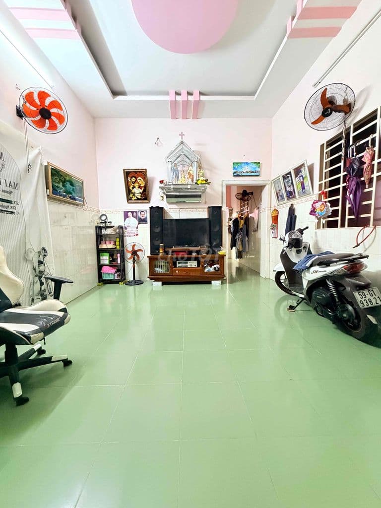 bán Nhà hẻm xe hơi ngủ trong nhà đường Nguyễn Văn Quá - Ảnh 3