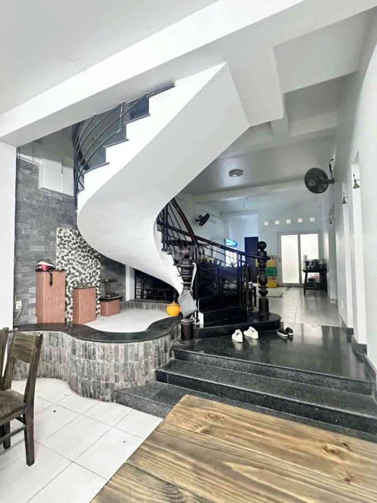 Mặt tiền 88m²/4 tầng Đặng Thùy Trâm Phường 13 Quận Bình Thạnh