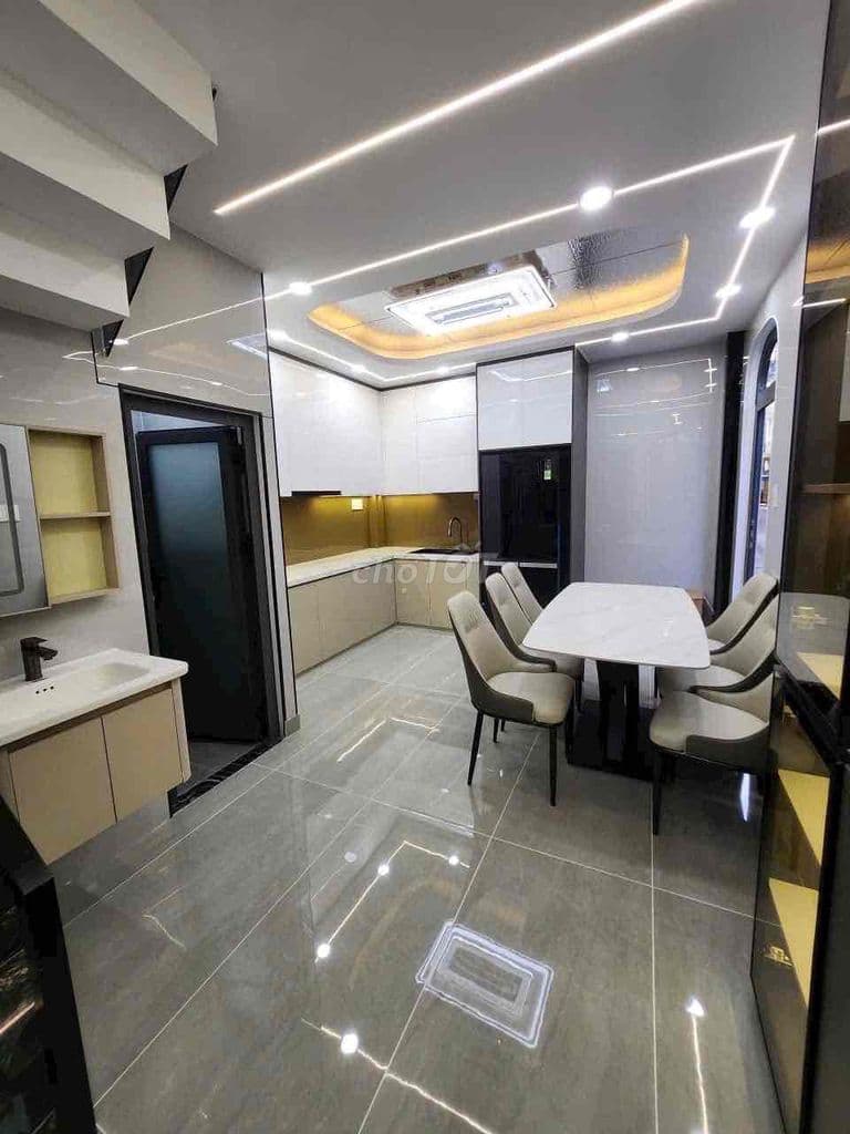 4x13, nhà đúc 5 tấm, mới xây , thiết kế hiện đại đường Mã Lò - Ảnh 3