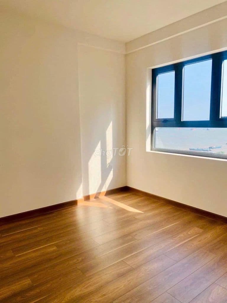 Bán gấp căn 1PN Q7 Riverside Đào Trí, chỉ 3.150 tỷ bao hết.