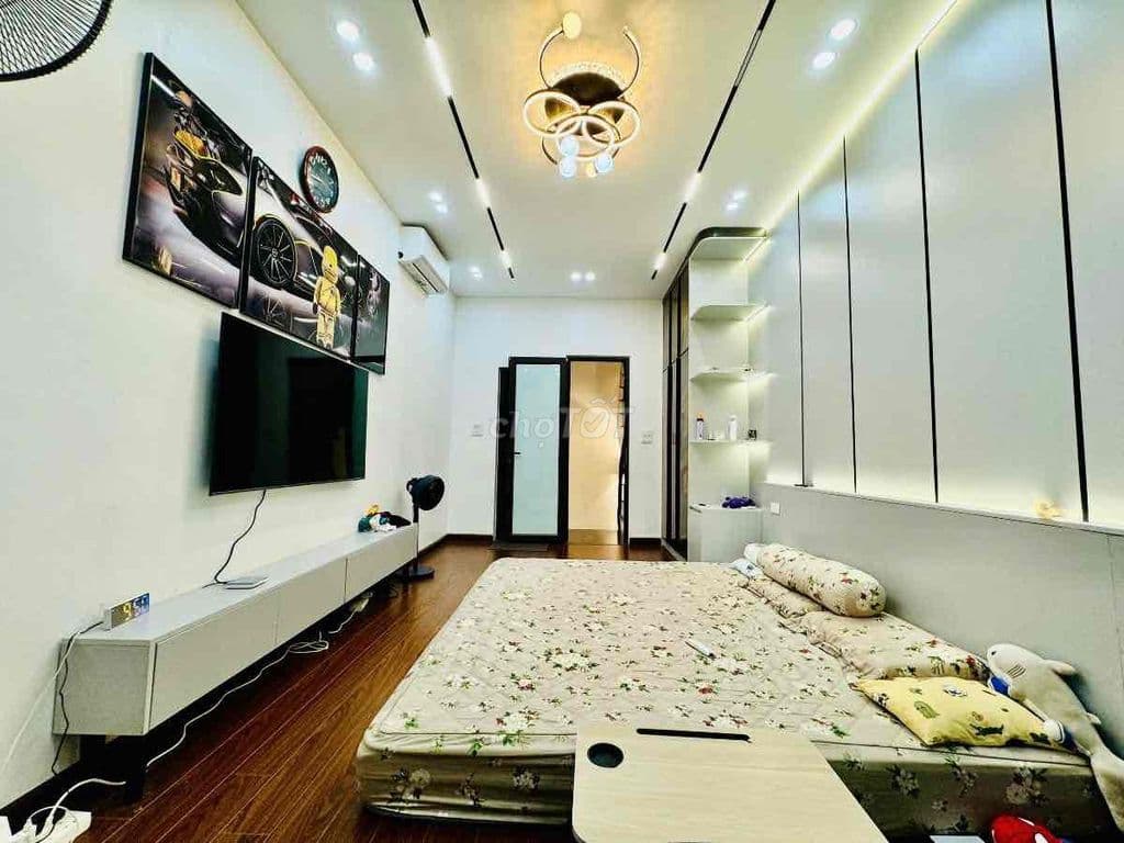 🔥BÁN NHÀ KIM MÃ - 24M - SỔ VUÔNG ĐẸP GIAO DỊCH TRONG NGÀY - Ảnh 2