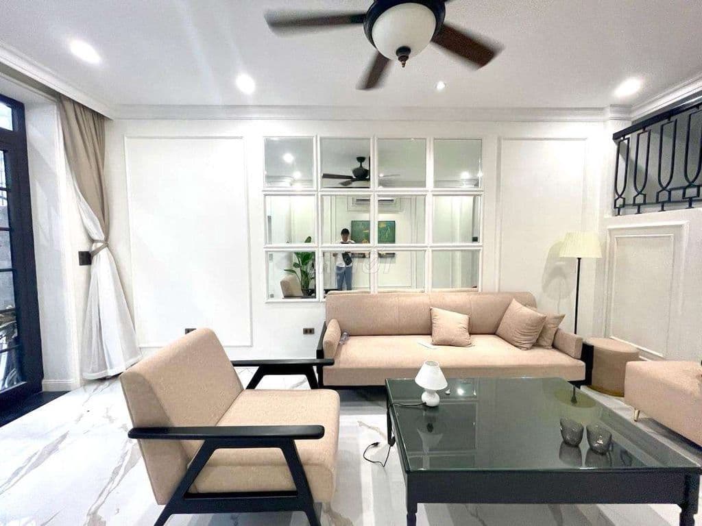 bán nhà Tây hồ Tô Ngọc Vân 80m 4t chỉ có 26, 6tỷ