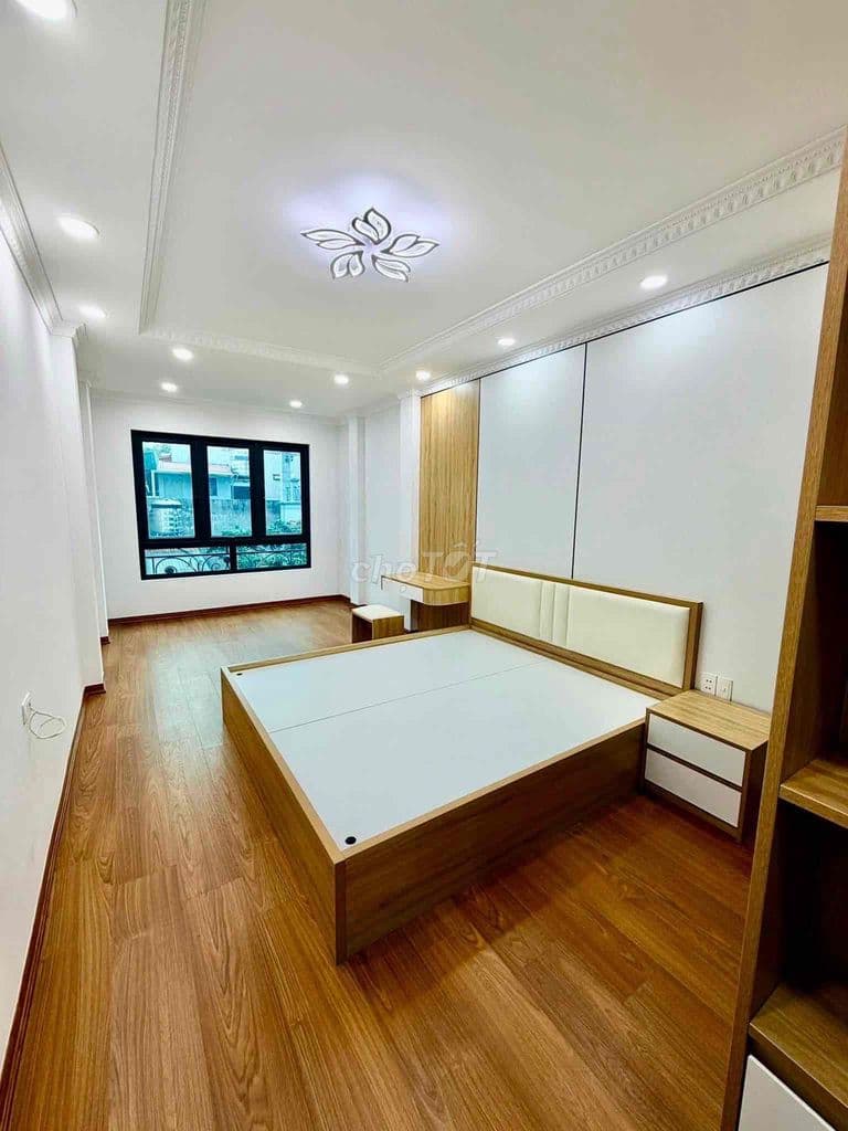 Ô tô đỗ cổng phố Hồng Mai nhà đẹp dân xây 6 tầng 35m2 x6T giá 6.5 tỷ s - Ảnh 3