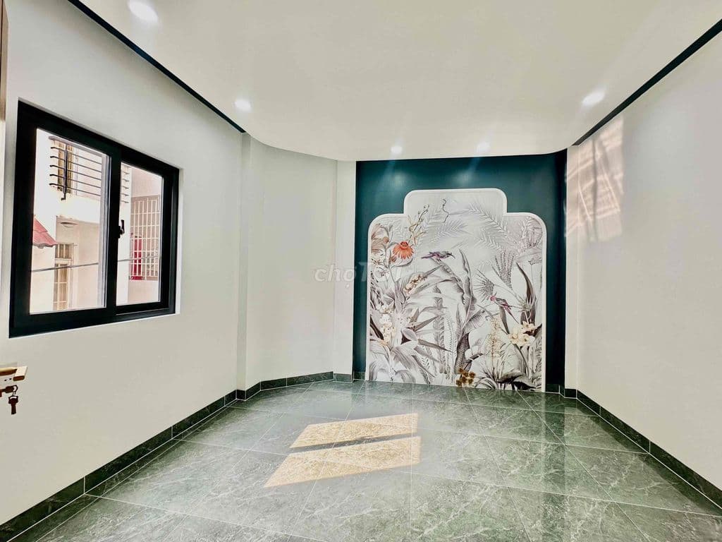 🏠 NHÀ GÓC 4 TẦNG MỚI ĐẸP GẦN MẶT TIỀN ĐƯỜNG Dương Bá Trạc P. Chánh Hưn - Ảnh 3