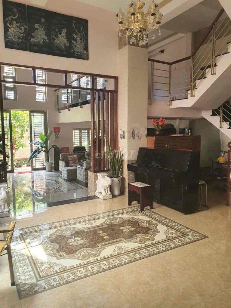 Biệt thự hẻm thông 12m Dương quảng Hàm 7x20 đúc 1T1L2L giá 19,9 tỷ - Ảnh 2