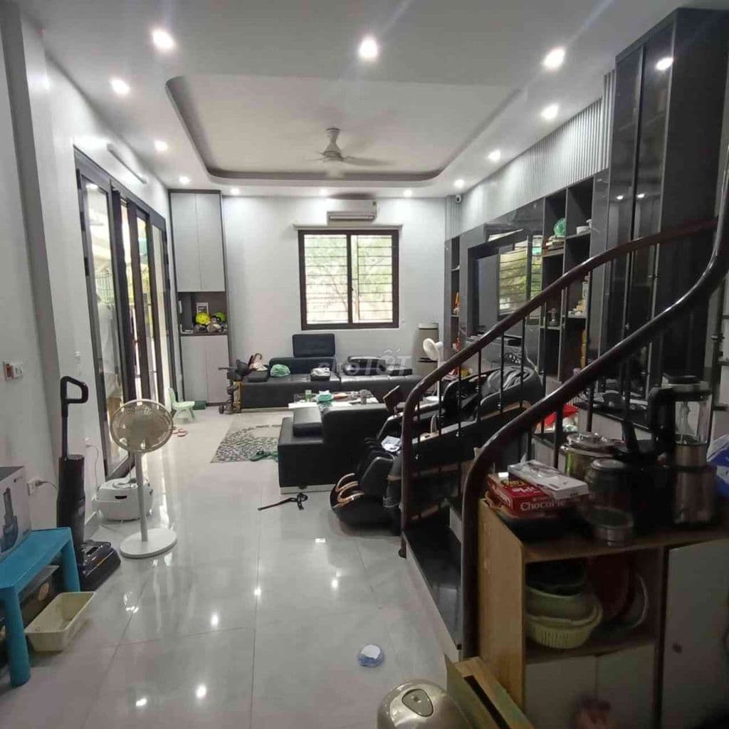 Bán Nhà Bồ Đề 45m2 5 Tầng, Ô tô Gửi Cạnh Nhà, Gần Mipec Long Biên - Ảnh 3