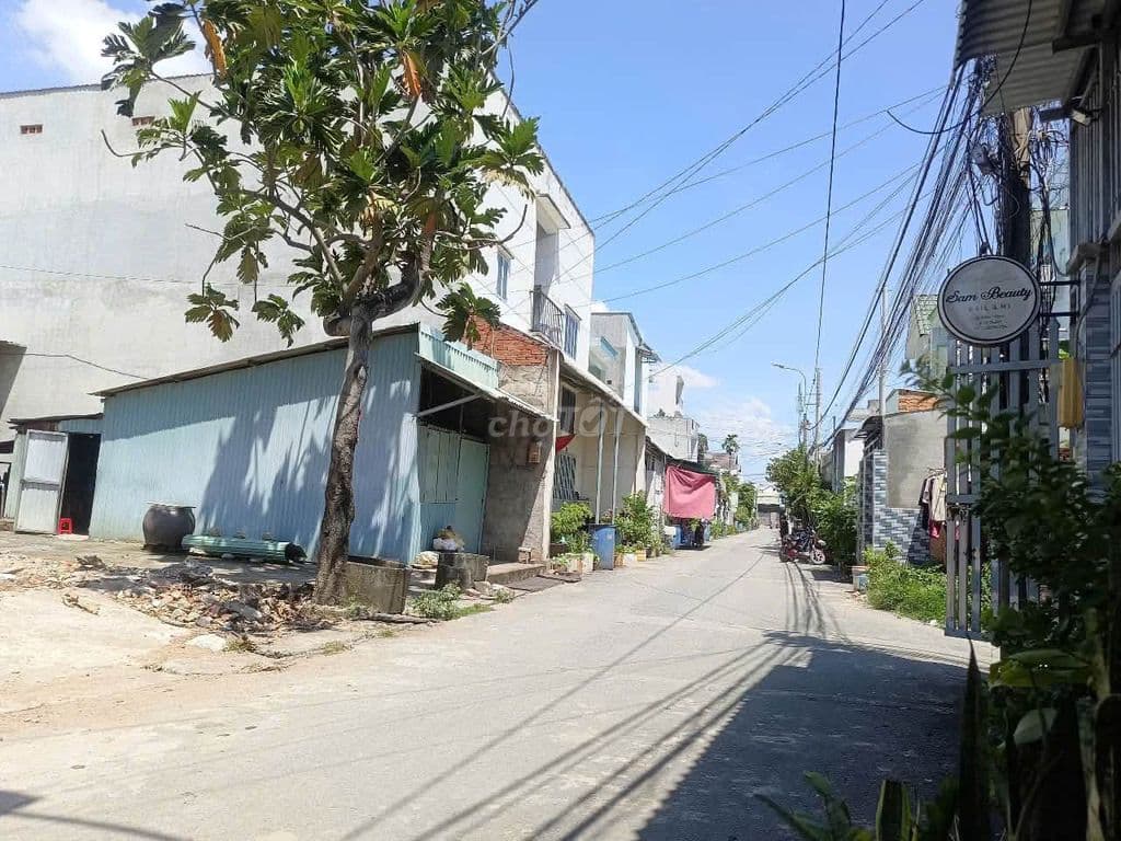 BÁN NỀN ĐẤT - XÂY DỰNG CHDV , KS - ĐƯỜNG 6 LÒ LU - 7,79 TỶ/185M2