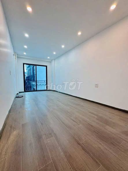 Nhà độc lập mới Ngọc Thụy, 40m2, 6 tầng, thang máy, gần chợ, ô tô trán - Ảnh 3
