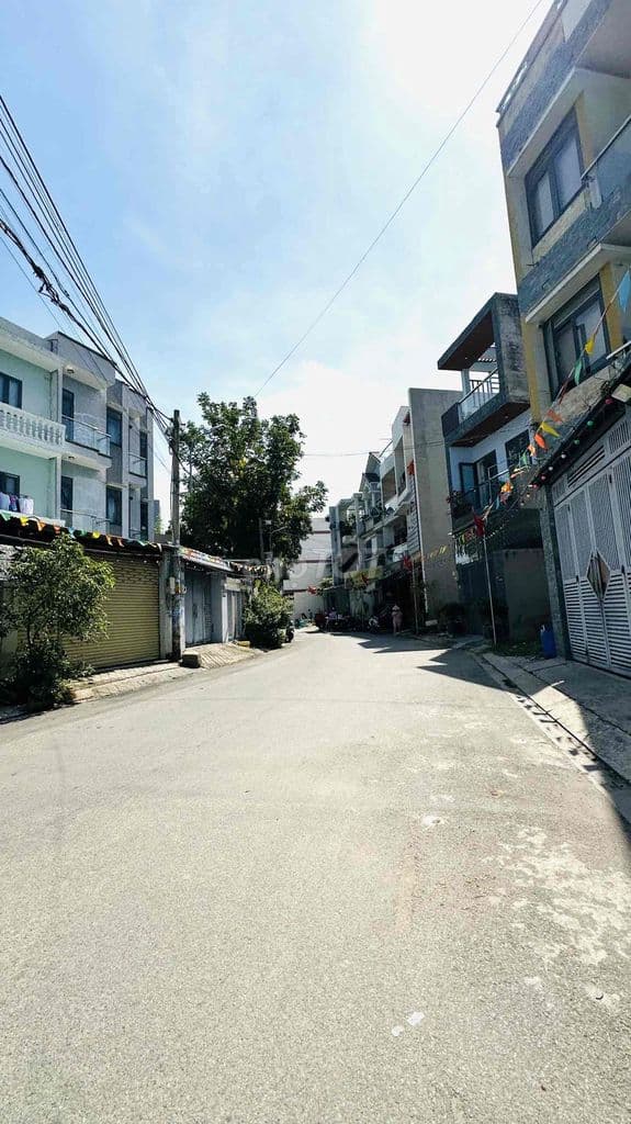 đất mặt tiền đường 10m thích hợp kinh doanh-xd văn phòng hẻm thông - Ảnh 2